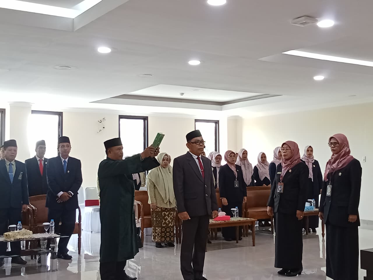 2 sumpah pelantikan